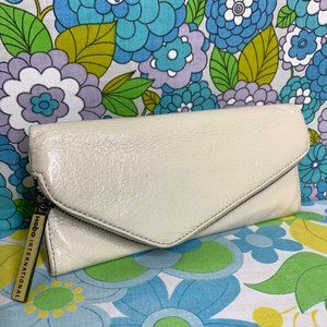 HOBO International Off WhiteLeather Clutch/Purse